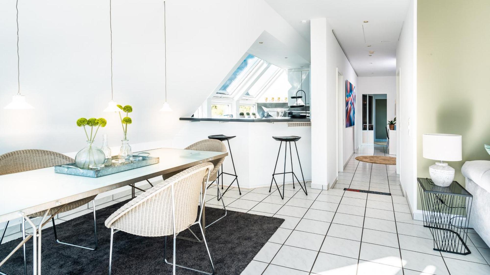 Moderne 3-zimmer Naehe Messe Apartment *